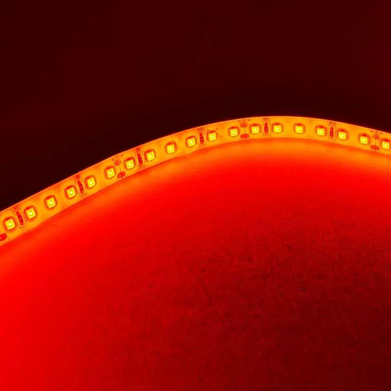 Ruban LED Puissant 120 LED/m 9,6W/m IP65 5m - Lumière Rouge